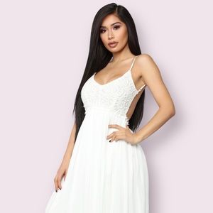 Fashion nova- Ancient Rome Dress - White